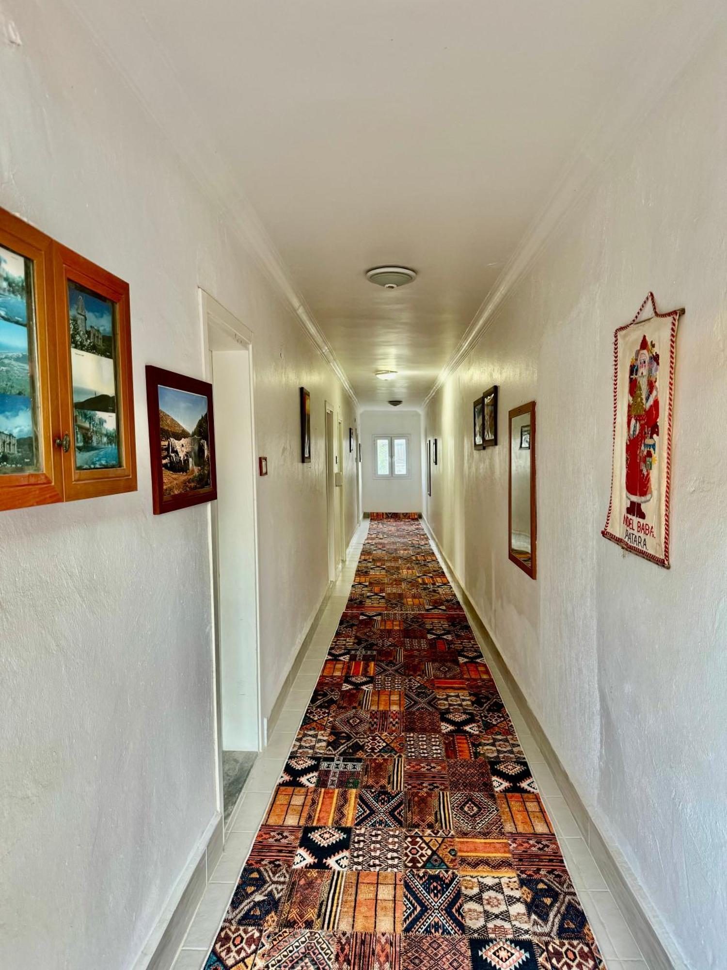 Rose Hotel B&B パタラ エクステリア 写真